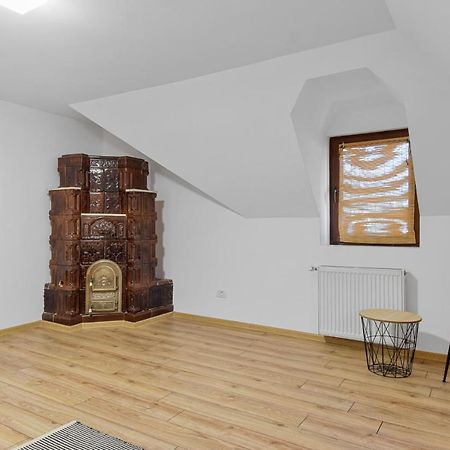 Two Bedrooms Hytta Apartment Синая Екстериор снимка