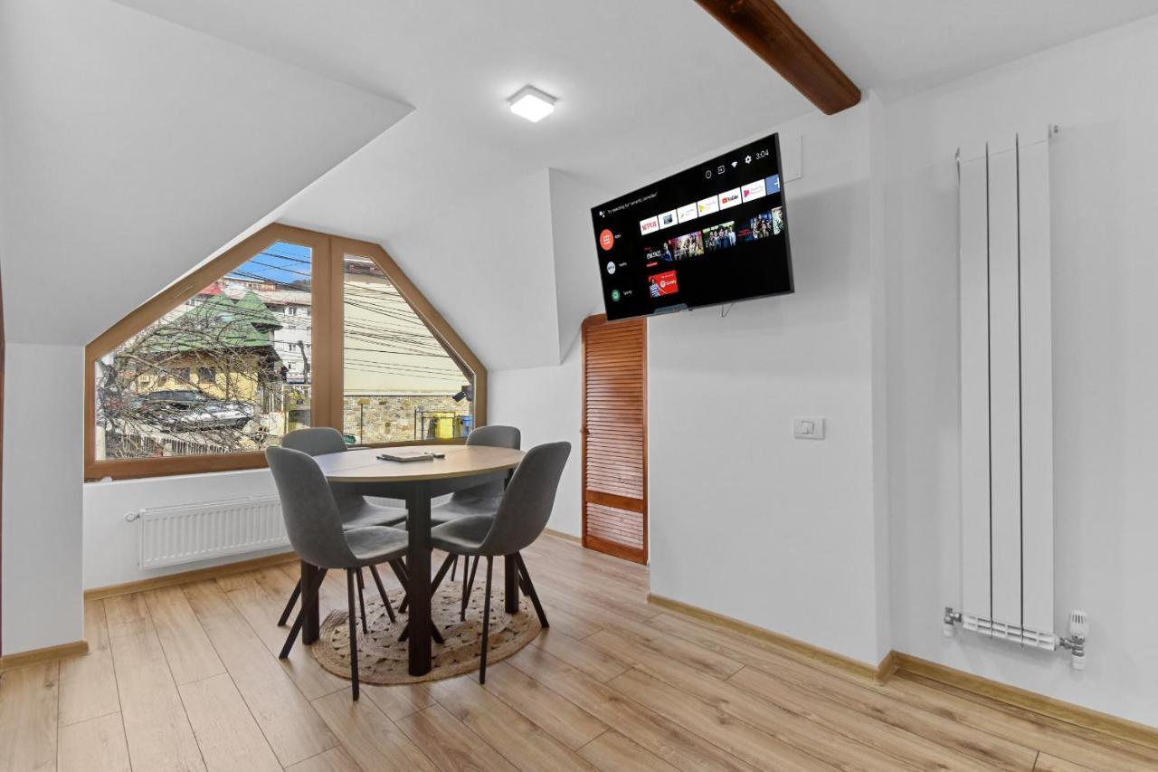 Two Bedrooms Hytta Apartment Синая Екстериор снимка