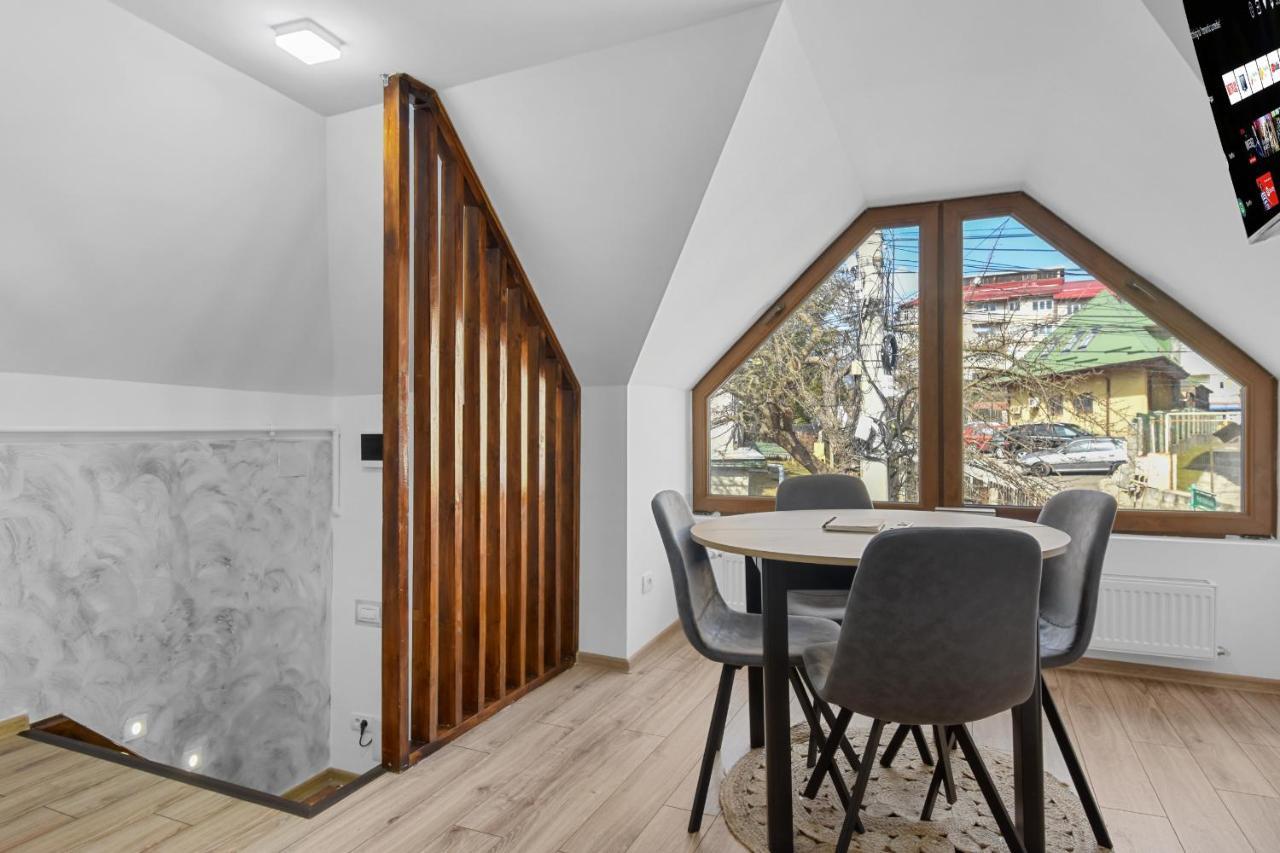 Two Bedrooms Hytta Apartment Синая Екстериор снимка