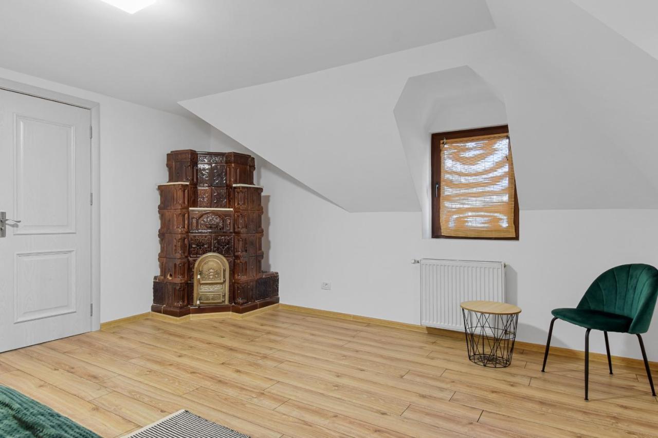 Two Bedrooms Hytta Apartment Синая Екстериор снимка